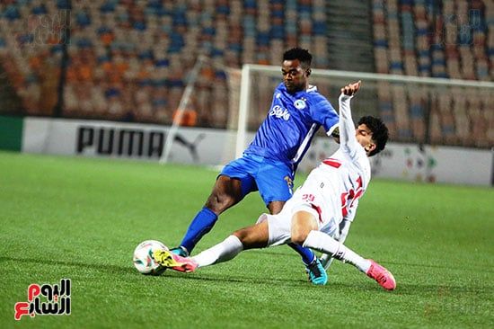 جهاز منتخب مصر بقيادة التوأم يحضر مباراة الزمالك وإنيمبا النيجيري