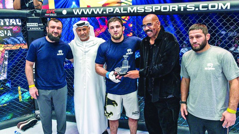 الامارات | الأردني القيسي يتوج بـ «دولية محاربي الإمارات» في أبوظبي