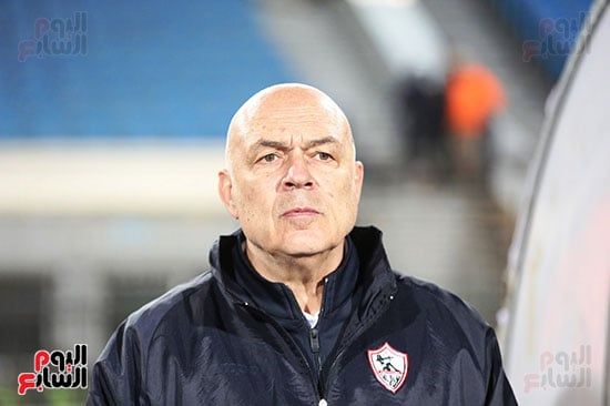 جهاز منتخب مصر بقيادة التوأم يحضر مباراة الزمالك وإنيمبا النيجيري