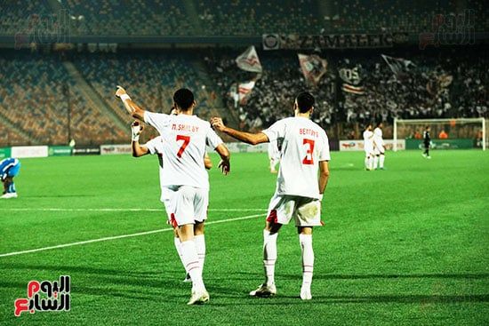 جهاز منتخب مصر بقيادة التوأم يحضر مباراة الزمالك وإنيمبا النيجيري