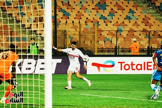 30 دقيقة.. الزمالك يواصل الضغط على إنيمبا بعد التقدم بهدف شلبى.. صور
