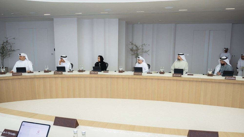 خالد بن محمد بن زايد يترأس اجتماع المجلس التنفيذي لإمارة أبوظبي