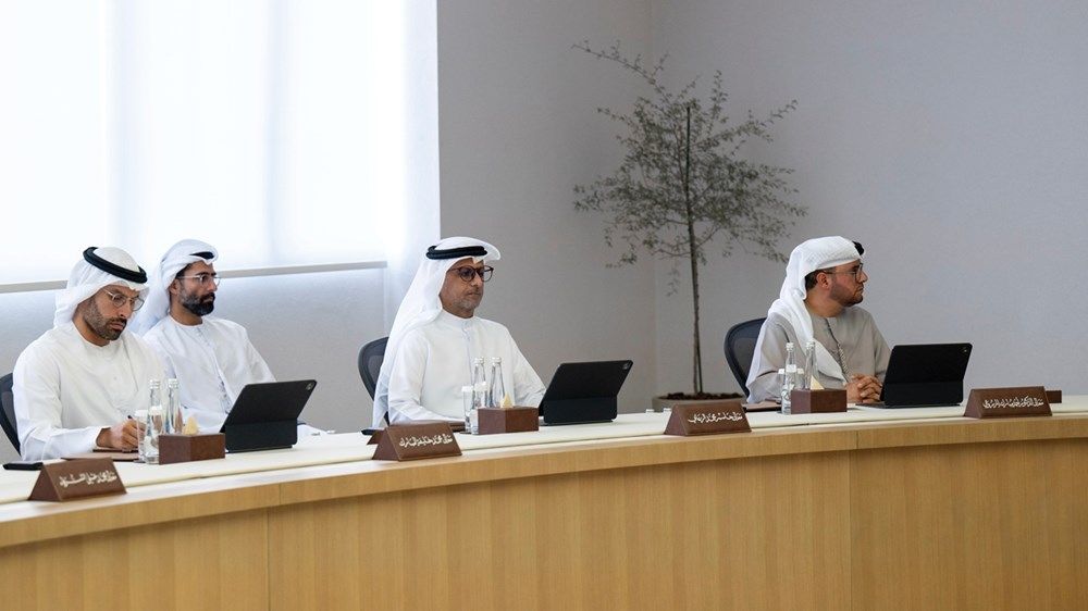خالد بن محمد بن زايد يترأس اجتماع المجلس التنفيذي لإمارة أبوظبي