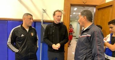 رئيس الاتحاد العالمى للملاكمة يزور مشروع الموهبة بالمركز الأوليمبى