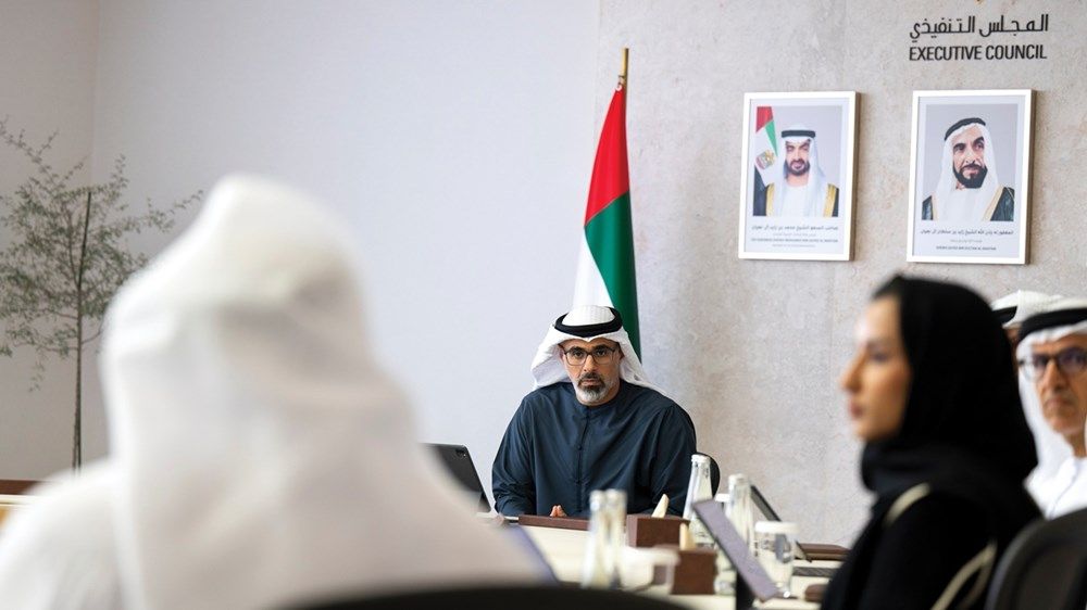 خالد بن محمد بن زايد يترأس اجتماع المجلس التنفيذي لإمارة أبوظبي