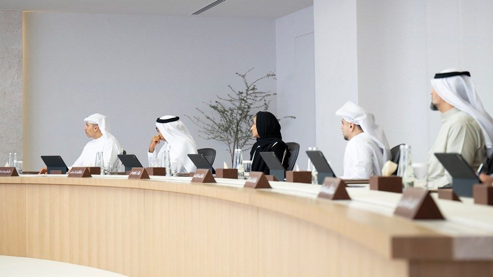 خالد بن محمد بن زايد يترأس اجتماع المجلس التنفيذي لإمارة أبوظبي