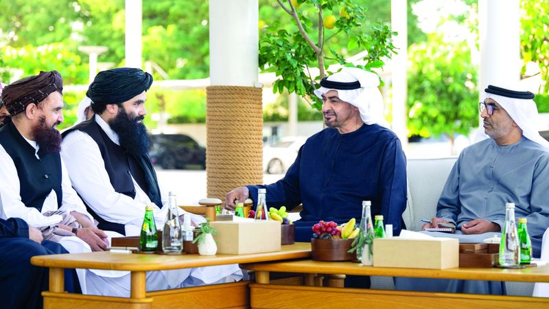 الامارات | رئيس الدولة يبحث مع وزير الداخلية  الأفغاني علاقات التعاون