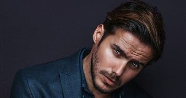 طالع الأبراج: قلبى دق لما شفته وقعت فيه.. 5 أبراج رجال يتمتعون بالكاريزما والحضور