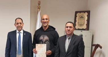 البطل الأولمبي كرم جابر ينضم للجهاز الفني للمشروع القومي للموهبة للمصارعة