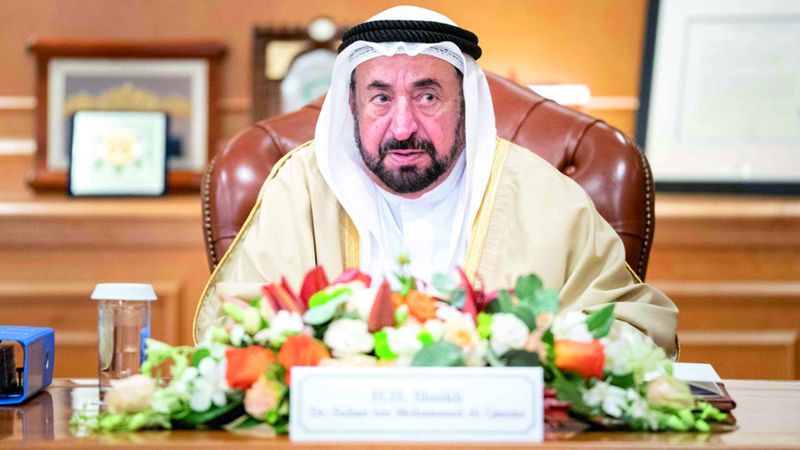 الامارات | حاكم الشارقة يعتمد 15 مليون درهم لحلّ إشكالات 70 منزلاً متعثراً