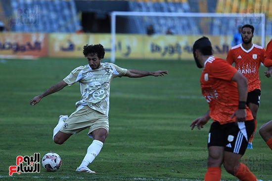 فاركو يتقدم على الأهلي بلدغة "المترجي" في أول 30 دقيقة.. فيديو