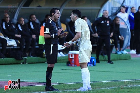 الأهلي ضد فاركو 1-1 في الشوط الأول.. والـVAR ينقذ الأحمر في الثواني الأخيرة