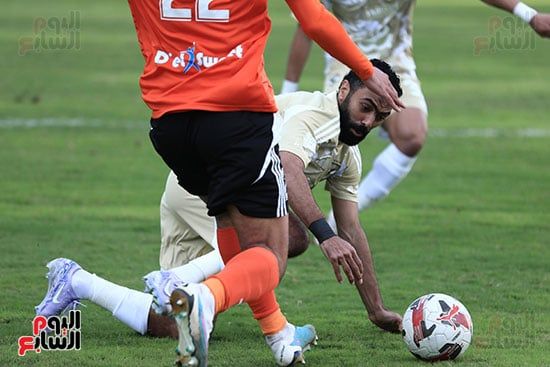 الأهلي ضد فاركو 1-1 في الشوط الأول.. والـVAR ينقذ الأحمر في الثواني الأخيرة