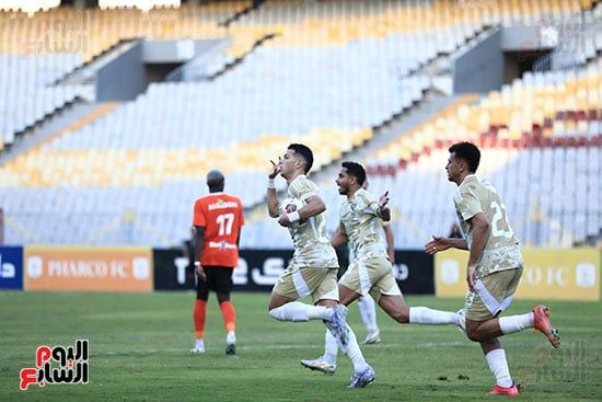 إمام عاشور يتعادل للأهلى أمام فاركو من ركلة جزاء في الدقيقة 10+45