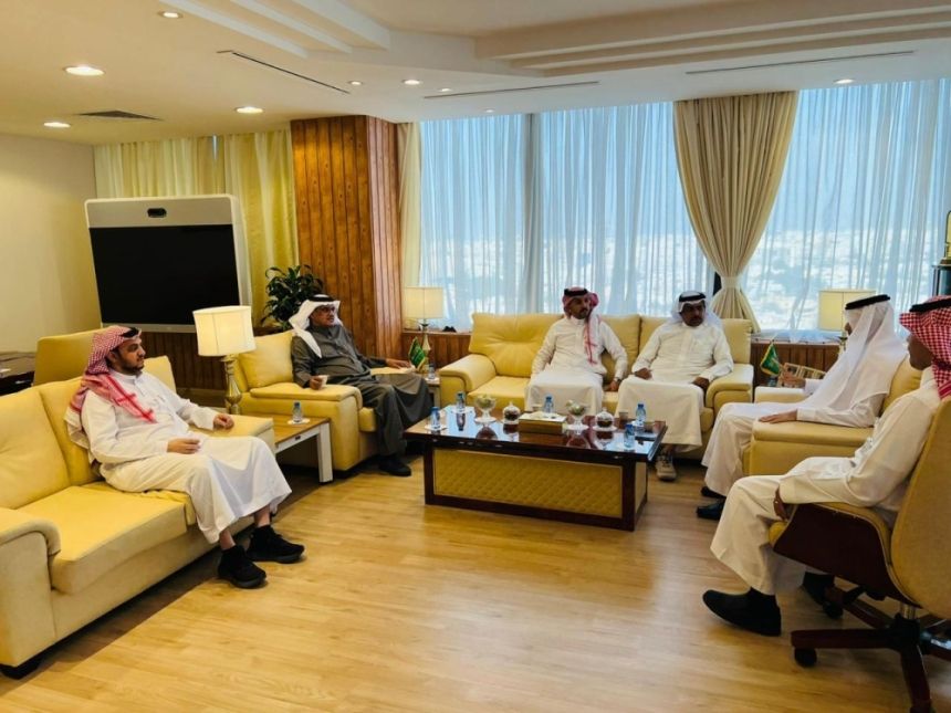 بيئة مكة المكرمة وغرفة جدة تناقشان تحديات سوق الخضار 