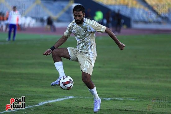 الأهلي ضد فاركو 1-1 في الشوط الأول.. والـVAR ينقذ الأحمر في الثواني الأخيرة