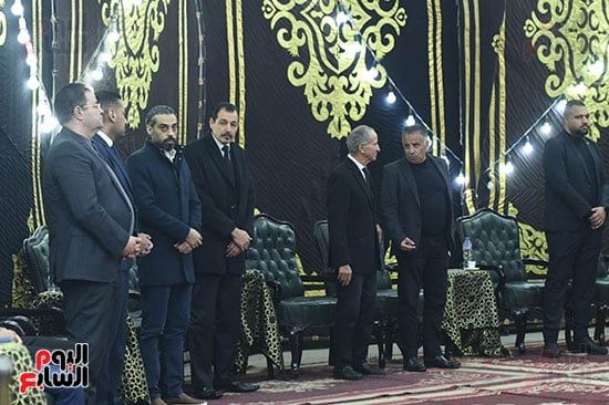 خالد عبد العزيز وعبد المنعم عمارة وياسر ريان وطارق مصطفى فى عزاء ميمي الشربيني