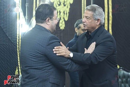 خالد عبد العزيز وعبد المنعم عمارة وياسر ريان وطارق مصطفى فى عزاء ميمي الشربيني