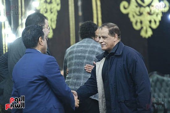 خالد عبد العزيز وعبد المنعم عمارة وياسر ريان وطارق مصطفى فى عزاء ميمي الشربيني