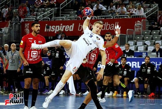 منتخب اليد يخسر أمام أيسلندا فى ضربة بداية الدور الرئيسى ببطولة العالم.. صور