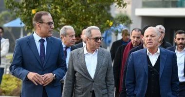 مجلس إدارة اتحاد الكرة يتفقد مركز المنتخبات الوطنية.. صور