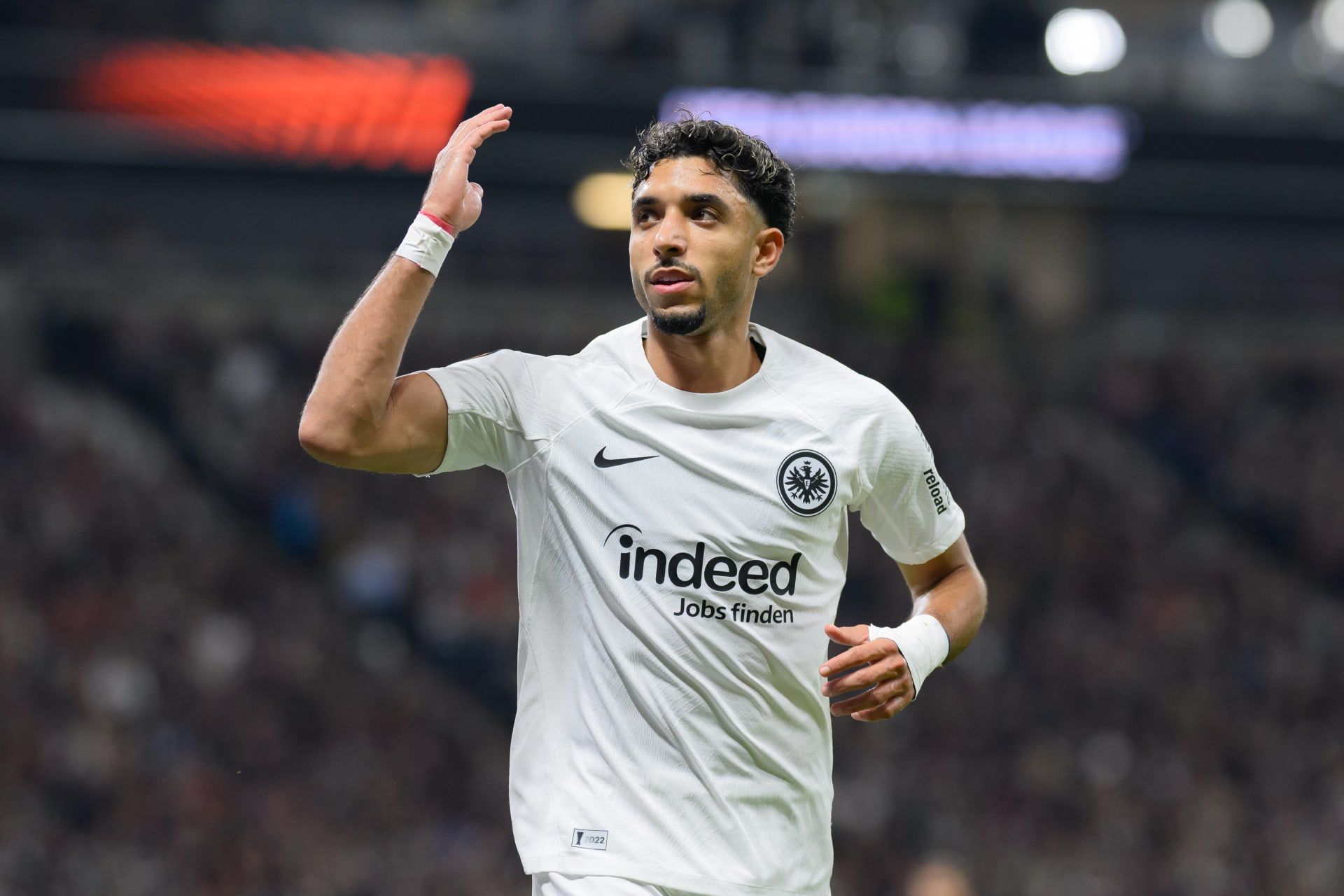 الامارات | مانشستر سيتي يعلن ضم المصري عمر مرموش رسمياً