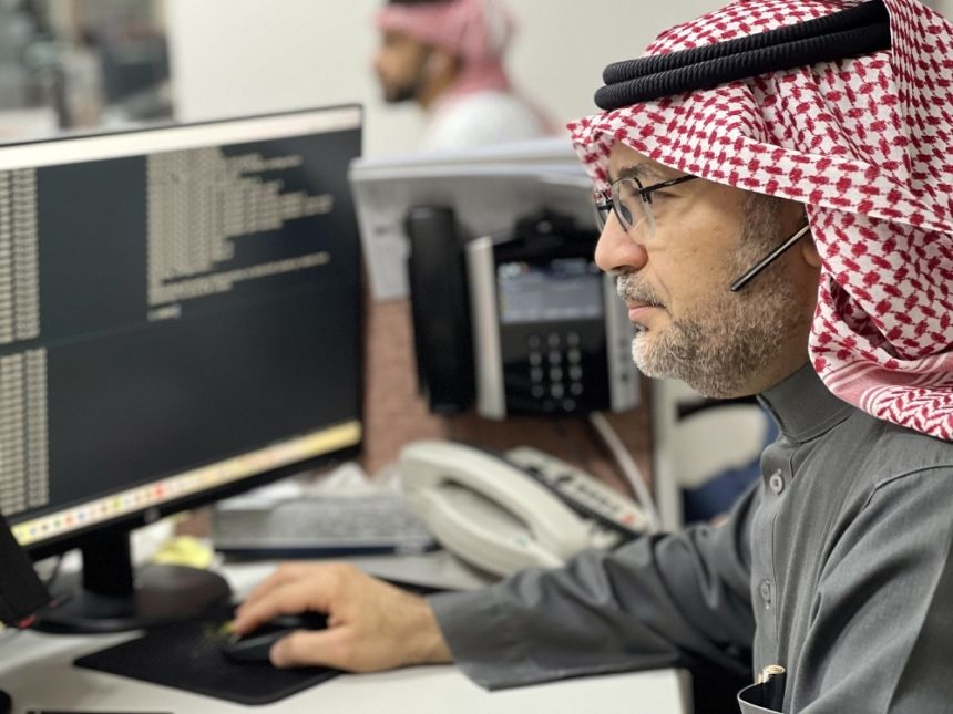 أمانة الأحساء تُطوّر 4 أنظمة رقمية وتتفاعل مع 59 ألف ”بلاغ طوارئ“