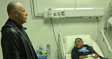 أبو ريدة يزور رئيس الاتحاد الموزمبيقى فى المستشفى بعد تعرضه لوعكة صحية