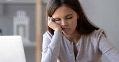 طالع الأبراج: 5 أبراج تشعر بالملل فى أقل وقت.. أبرزهم الجوزاء والدلو