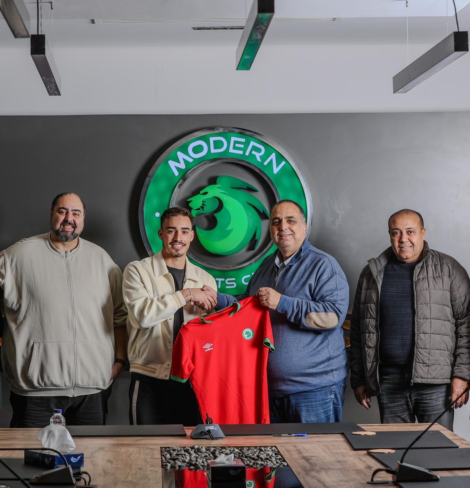 مودرن سبورت يستعير معتز زدام من الترجى لنهاية الموسم مع أحقية الشراء