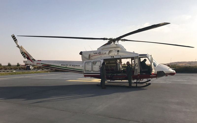 الامارات | الإسعاف الجوي ينقذ آسيوي تعرض لحادث تصادم مركبتين بالشارقة