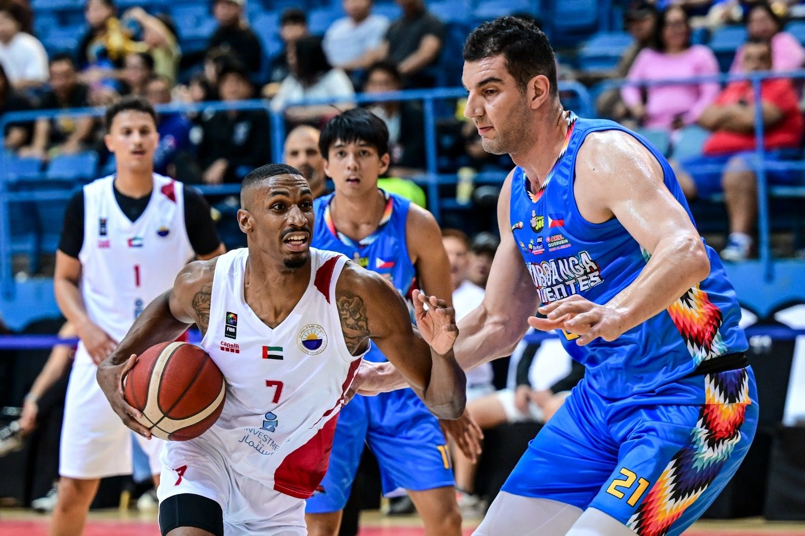 الامارات | الشارقة يصدم "زامبانغا" الفلبيني في "سلة دبي"