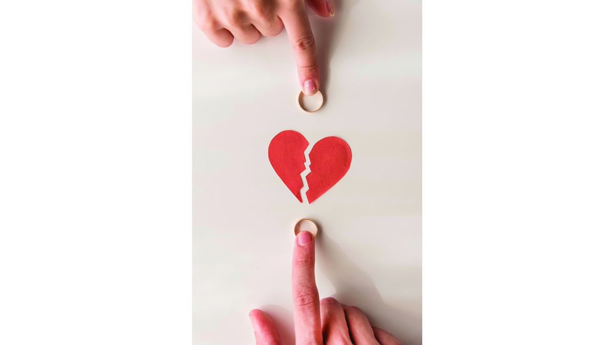 الامارات | «إخفاء الأسرار» عن شريك الحياة.. «غش» في عقد الزواج