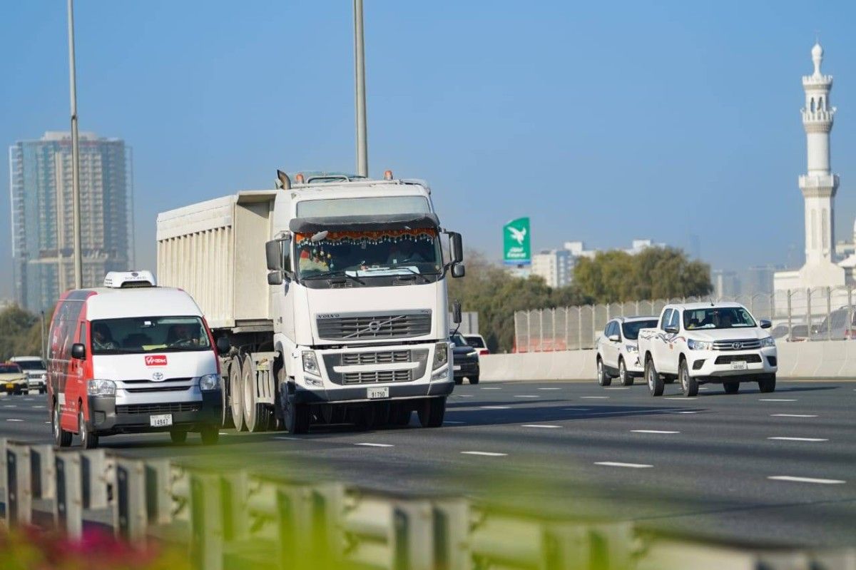 الامارات | الطاير: 34% نسبة النمو في عدد الشركات العاملة في قطاع أنشطة النقل التجارية في 2024