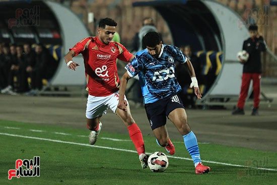 الأهلي يتعادل مع بيراميدز 2 - 2 في مباراة مثيرة بالدوري.. صور