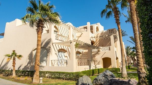 شرطة دبي تبتكر نظاماً متطوراً يحمي المنازل من «الضيوف المشبوهين»