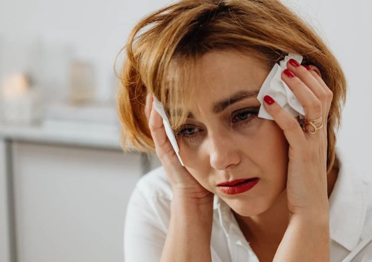 طالع الأبراج: 4 أبراج دايمًا حاسة بالوحدة حتى لو في وسط لمة.. أبرزها الدلو