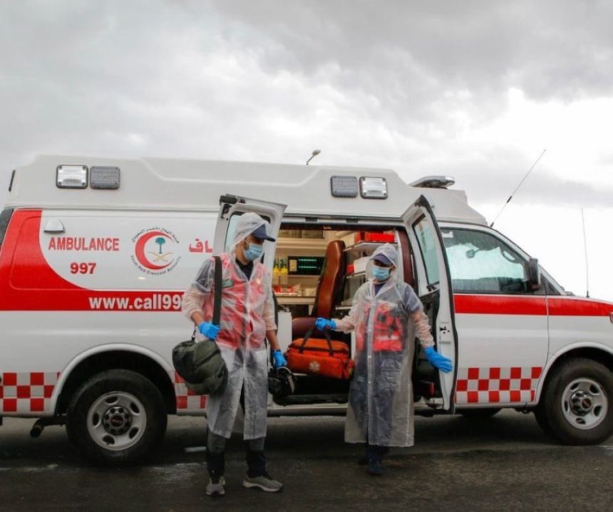 16 مركزًا إسعافيًا.. رفع جاهزية الهلال الأحمر بالباحة لمواجهة الأمطار