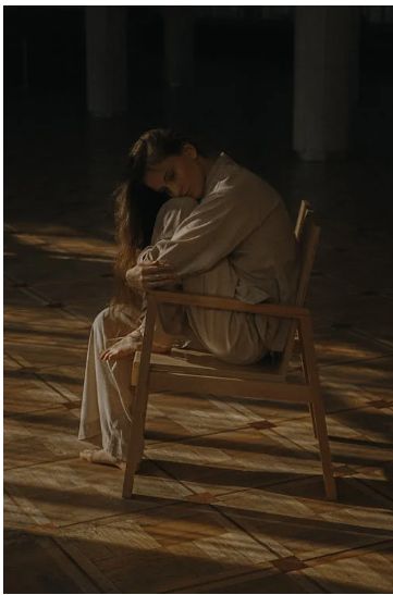 طالع الأبراج: 4 أبراج دايمًا حاسة بالوحدة حتى لو في وسط لمة.. أبرزها الدلو