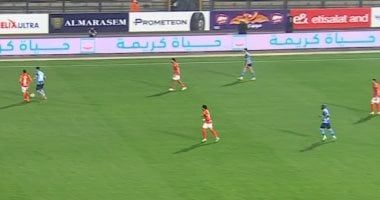 60 دقيقة.. هجوم متبادل بين الأهلي وبيراميدز والنتيجة 2-2