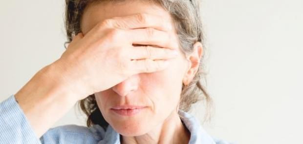 7 تغييرات صحية تواجه المرأة بعد سن الأربعين