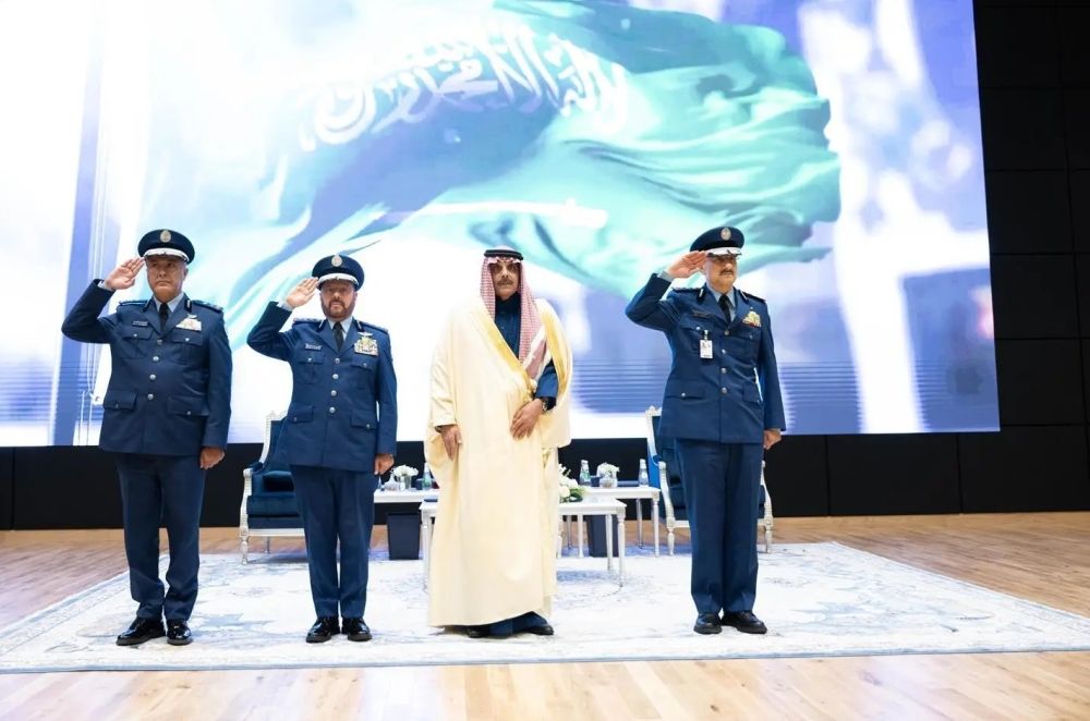 صور.. حفل تخريج الدفعة 105 من طلبة كلية الملك فيصل الجوية