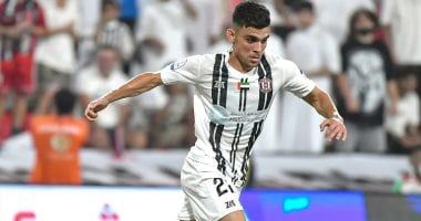 أشرف بن شرقي على أبواب الأهلي وخطوة أخيرة قبل إعلان الصفقة