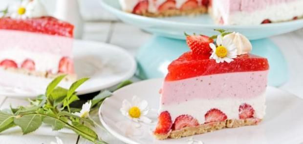 مخاوف طبية من تأثير إضافة اللون الأحمر الصناعي على الطعام.. هل يسبب السرطان؟