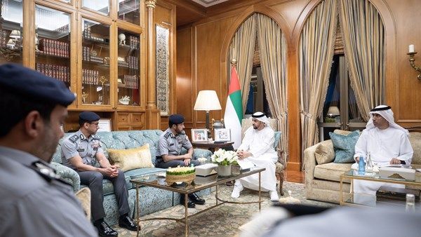 حمدان بن زايد يستقبل قائد عام شرطة أبوظبي