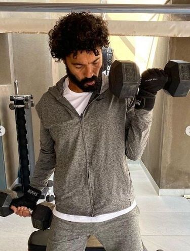 طالع الأبراج: خالد النبوى أبرز مواليده.. اعرف مميزات رجل برج العذراء وسر جاذبيته