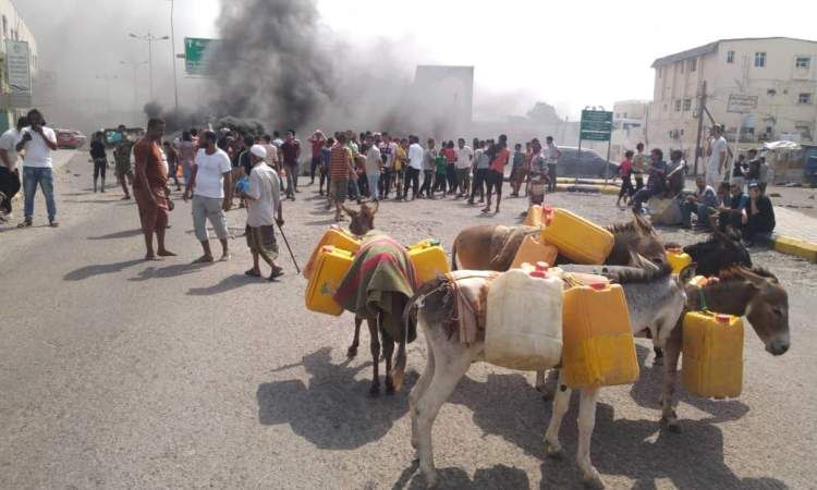 قرار كارثي جديد مرتقب في عدن