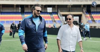 رئيس بيراميدز يحفز اللاعبين للفوز على الزمالك والحفاظ على صدارة الدوري