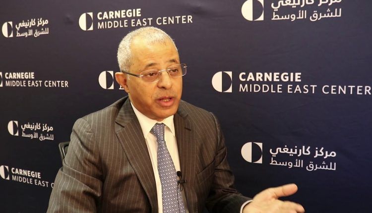 صنعاءُ تُثنِي على اعترافات "العليمي" وتصفها بـ"الشجاعة