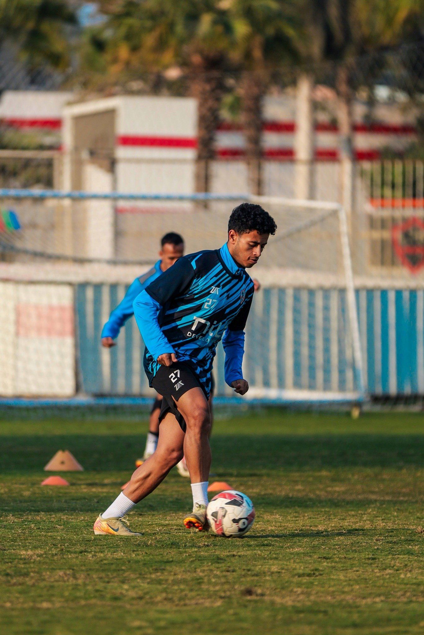 كواليس مران الزمالك استعدادا لبيراميدز وظهور المغربى بنتايج.. صور
